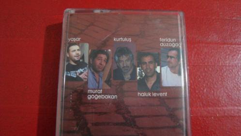 AYNI MAHALLENİN ÇOCUKLARI YAŞAR-MURAT GÖĞEBAKAN-KURTULUŞ-HALUK LEVENT-FERİDUN DÜZAĞAÇ KASET