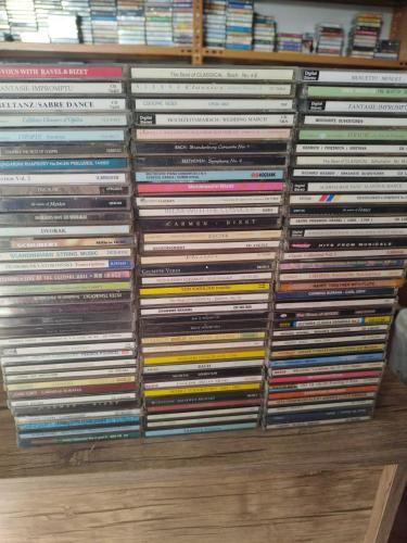 KLASİK MÜZİK CD KOLEKSİYONU 102 ADET