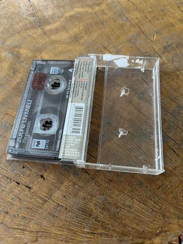 ZÜLFÜ LİVANELİ -  NEYLERSİN - KASET