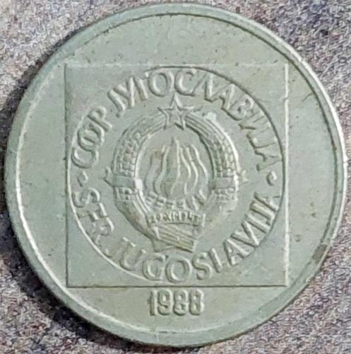 YUGOSLAVYA 50 Dinar, 1988 ÇÇT+ (Pirinç / sarı renk)