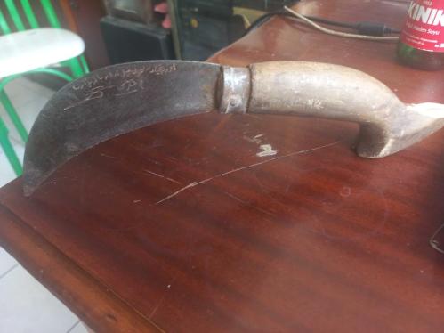 Osmanlı Bağ Bıçağı Bursa yadiğarı  canımdan hatıra yazmakta sap kısmında mühür olup zor okunmakta Halil diye okudu Sap dahil 29 cm