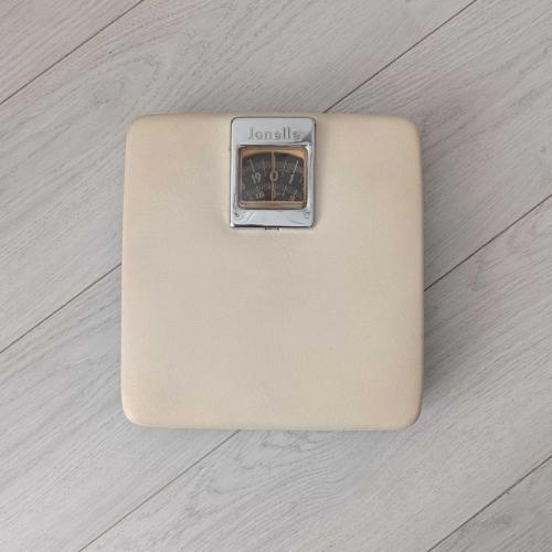 Vintage Jonelle Mekanik Baskül