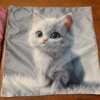 İKİ ADET SIFIR, KULLANILMAMIŞ YÜKSEK KALİTE KEDİLİ BASKI YASTIK KILIFI.  NADİR. 43 X 43 CM