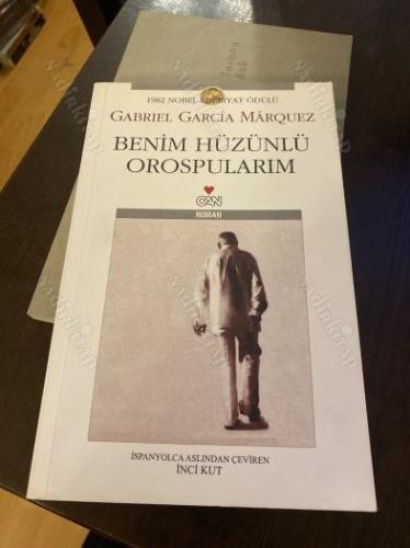 Benim Hüzünlü Orospularım - Beyaz Kapak