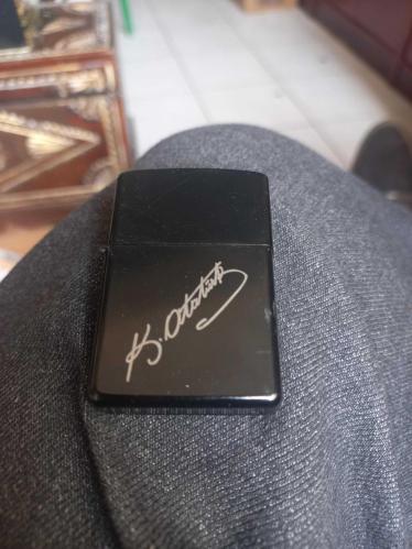 Zippo Kemal Atatürk  imzalı çakmak
