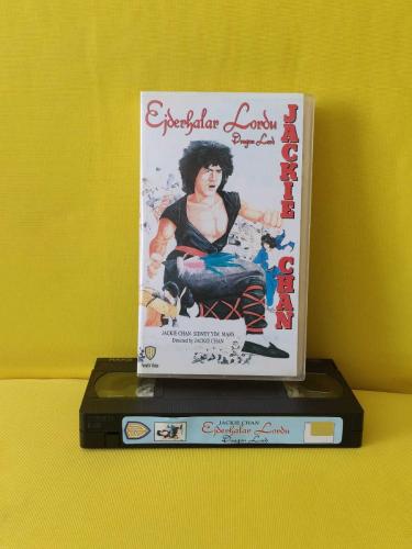 EJDERHALAR LORDU (VHS KARATE FİLMİ  JACKIE CHAN)