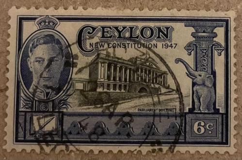1947.PARLAMENTO BİNASI..KRAL GEORGE.SEYLAN(CEYLON) TEK PUL. DAMGALI