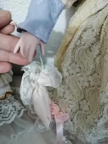 41 cm porselen bebek kontes matmazel bebek AYAKLIK var, çok güzel