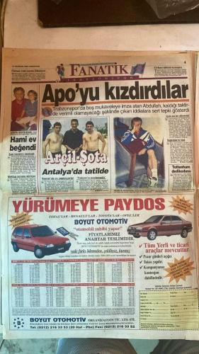 FANATİK SPOR GAZETESİ - TURKISH NEWSPAPER - DOĞUM GÜNÜ HEDİYESİ  - EKSİKSİZ TAM TAKIM GAZETE - 13 HAZİRAN 1998 CUMARTESİ - SAYI: 937 - MARC RIEPER - DUGARRY - ISSA - HENRY - AZİZ YILDIRIM - JOACHIM LÖW - SALOU - HELMUT KOHL - SABIN ILIE - TOLUNAY - FATİH TERİM - ABDULLAH - ROBERTO BAGGIO - CESARE MALDINI - RONALDO - JURGEN KLINSMANN - NJANKA - ROGER MILLA - OWEN - SHEARER - GERÇEK SPOR GAZETESİ - FANATİK - BU VATAN HEPİMİZİN - SUUDİ ARABİSTAN 0-1 DANİMARKA - FRANSA 3-0 GÜNEY AFRİKA - PARAGUAY 0-0 BULGARİSTAN - LÖW İLE ŞAMPİYONUZ - KANARYA’NIN ALMAN HOCASI GELDİ - SABIN ILIE VALENCIA’DA - ANTALYA’DA TATİLİN TADI BAŞKA - ABDULLAH ÖFKE KUSTU - FENER’DE GENEL KURUL GÜNÜ - TOLUNAY’DAN TERİM’E BÜYÜK ÖVGÜ - HALK KAHRAMANI SALAS - BAGGIO’DAN SEVGİLERLE - HOROZ FARKLI ÖTTÜ - RONALDO’YA AİLE MORALİ - KLINSMANN ABD YOLCUSU - FRANSA EZDİ GEÇTİ - FIFA BİLETE EL KOYDU - ADA’NIN GENÇ KRALI NJANKA - OWEN FORMAYI İSTEDİ - SHEARER’İN VELİATI OWEN - GALATASARAY - FENERBAHÇE - BEŞİKTAŞ - TRABZONSPOR - KAS
