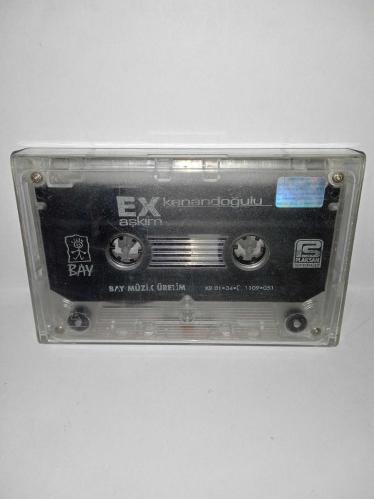 Kaset Kenan Doğulu ex aşkım albümü. Kartoneti yok. Orijinal sorunsuz çalışıyor.