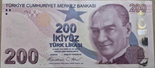 9. EMİSYON 200 LİRA L001 SERİ BAŞI. ÇİLALTI.