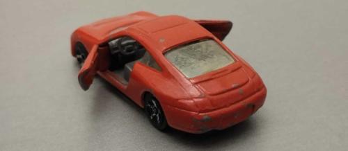 MAJORETTE PORSCHE 995 REF 209-1   1/57  Ölçek KULLANILMIŞ