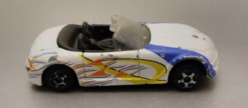Motormax No. 6068 Mazda MX-5 Miata   1/64  Ölçek KULLANILMIŞ