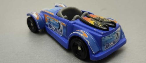 2003 YILI  Hot Wheels Wave Rippers DÖKÜM 1/64 Ölçek KULLANILMIŞ