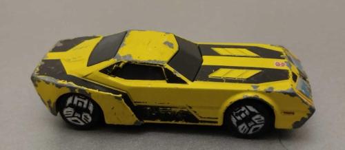 LOT.13 » 2015 YILI HASBRO Transformers Robots in Disguise Metal Mini Car Bumblebee. DÖKÜM 1/64 Ölçek KULLANILMIŞ