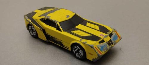 2015 YILI HASBRO Transformers Robots in Disguise Metal Mini Car Bumblebee. DÖKÜM 1/64 Ölçek KULLANILMIŞ