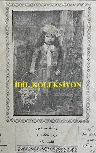 Osmanlıca Hikmet Gazetesi, Orijinal Dönem Basım, (Ottoman Newspaper) - 28 Aralık 1810 - Sayı: 37 - Hicri: 26 Zilhicce 1328 - Rumi: 15 Kanun-i Evvel 1326 - Hamiyyet-i Milliye: Evç-i Fedakari: Şanlı Bir Askerin, Fedakarlığını Gösteren Şu Mektubunu, Enzar-ı İftihar-ı Milliye Vaz Ediyoruz: Milletimizin Kuvvet ve Satveti Donanmamızın Şan u Şevketine Vabeste Bulunduğunu Matbuat Yazdı. Vazifesini İfa Etti. Acizleri Kuvve-i Nakdiyeye Malik Değilim, Fakat Vatan ve Milletime Son Bir Fedakarlık Olmak Üzere Beş Buçuk Yaşındaki Kerimem Fitnat Hanımı Osmanlı Milleti ve İslam Unsuru Namına İane-i Bahriyeye Terk ve Teberrula Feda Ediyorum. Her Tarafta Açılacak Müzayede Üzerine Eminiz ki Bu Cariye-i Vatan, Osmanlı Şevket ve Satvetinin Tealisi İçin Bir Zırhlı Alacak Nakdi Temin Edecektir. İki Sene Mahbusiyetten Sonra Tard ve Tebid Edilip İlan-ı Hürriyet'te İade-i Rütbeye Mazhar Olan Kardeşiniz: Yüzbaşı Haşim (Fotoğraf) 