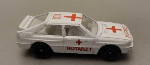 Welly markalı Audi Quattro Ambulans (Notarzt)  NADİR DÖKÜM 1:64 Ölçek KULLANILMIŞ