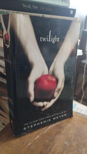 Twilight (The Twilight Saga)