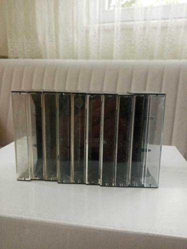 10 ADET KASET KUTUSU Siyah (bir tanesi ikili)