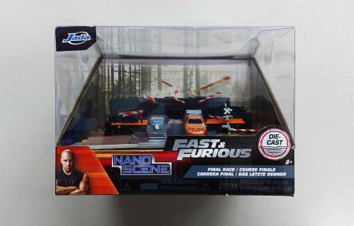 Jada Fast & Furious Nano Train Scene Diorama ( Toyota Supra & Dodge Charger ) Hızlı ve Öfkeli