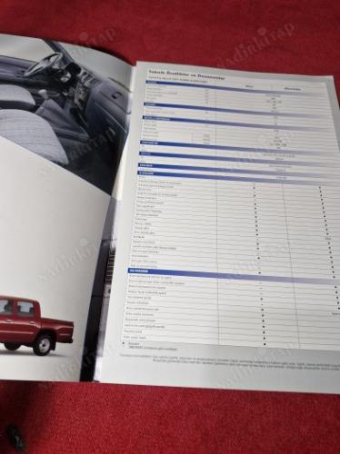 HILUX TOYOTA - Katalog Broşür