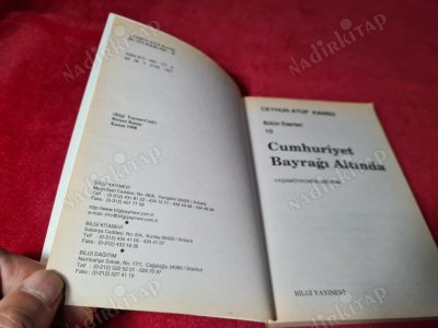 CUMHURİYET BAYRAĞI ALTINDA