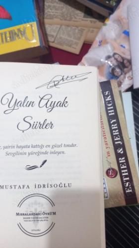 YALIN AYAK ŞİİRLER - İMZALI / 1. BASKI