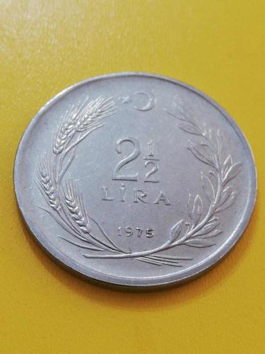 T.C DÖNEMİ 2½ LİRA 1975 ÇİL AKMONİTAL