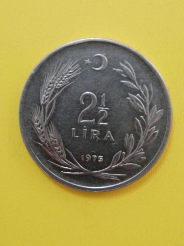 T.C DÖNEMİ 2½ LİRA 1975 ÇİL AKMONİTAL
