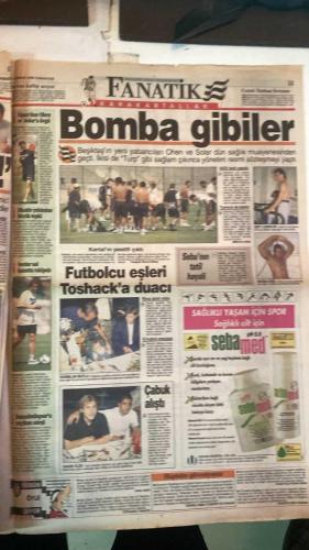 FANATİK SPOR GAZETESİ - TURKISH NEWSPAPER - DOĞUM GÜNÜ HEDİYESİ  - EKSİKSİZ TAM TAKIM GAZETE - 4 TEMMUZ 1998 - SAYI: 958 - OĞUZ SARVAN - JOHN TOSHACK - CEZMİ TURHAN - OKOCHA - DINO RADJA - TANJU ÇOLAK - BULENT - HASAN ŞAŞ - FATİH TERİM - HAKAN ŞÜKÜR - ÜMİT - MOLDOVAN - CENGİZ KAPTAN - İLK DERBİ FİKSTÜR 6. HAFTA - FULYA'YI POLİS BASTI - 3 KEZ GİTMEMİŞTİ - FRANSA 4 İTALYA 3 - BREZİLYA 3 DANİMARKA 2 - ÇEYREK FİNAL - GÖKYÜZÜNDE NAKLEN YAYIN - FENERBAHÇE BETON GİBİ - BETİS OKOCHA İÇİN GELDİ - BAYKA RADJA EFES İÇİN GELİYOR - ALTAY DİOSGYOR ÖNÜNDE - ANTRENMANDA KALPTEN ÖLDÜ - OHEN VE DEL SOLAR SÖZLEŞME İMZALADI - GALATASARAY DAMPİNG YAPTI - KRAL TANJU DA VEDA EDİYOR - GALATASARAY'DA KAMP ALMAN MESAİSİ BİTTİ - ASLAN ZİRVEYE ÇIKTI - SEBATSPOR PARA İSTEDİ - HEDEF ÜÇTE ÜÇ YAPMAK - RÖPORTAJ KOMİTESİ - MOLDOVAN SÖYLENTİSİ - YÜKSEĞE ALIŞIĞIZ - CİM BOM İLK SINAVINDA - KNUP İÇİN OYNUYORLAR - SONUÇ ÖNEMLİ DEĞİL - ÜMİT'E ÖZEL İLGİ - KARAR BİZİ ETKİLEMEZ - GALATASARAY 2-1 FENERBAHÇE - ARJANTİN 6-5 İNGİLT