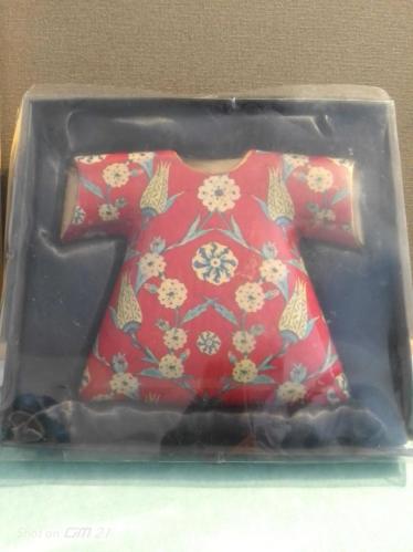 Seramik, desenli kaftan (kutusunda, sıfır ürün)