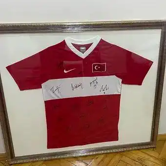 Euro 2008 A Milli Takım İmzalı Çerçeveleştirilmiş Forma
