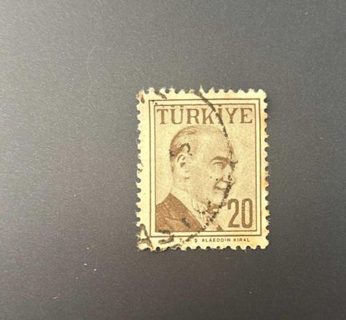 Türk Pulu - Turkish Stamp -  Postadan Geçmiş Pul Filateli - DAMGALI - ATATÜRK TEMALI PUL, 20 PARA - Türkiye Cumhuriyeti - NOSTALJİK DOĞUM GÜNÜ HEDİYESİ