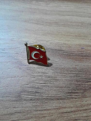 Türk Bayrağı Rozeti