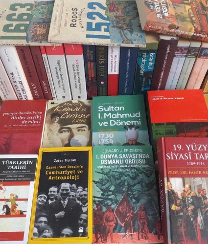Tarih Kitapları Mezatı