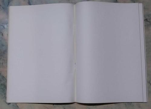 1980 LER MODEL 5 ARKA KAPAK ÇEŞİT 1 ESKİ ÇİZGİSİZ OKUL DEFTERİ 80 YAPRAK 20×28cm ESKİ ÇİÇEK DESENİNE SAHİP GENÇLİK DİYOR Kİ ARKA KAPAK TEMALI YAN KISIM SİYAH BEZLİ ESKİ KIRTASİYE DEPO MALI KIRTASİYE KOLEKSİYONU YAPANLAR İÇİN KOLEKSİYONLUK ÜRUN HALİYLE