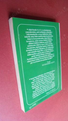 KAMİL İNSAN HZ. MUHAMMED (S.A.V.)