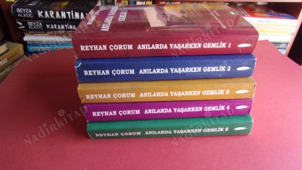 ANILARDA YAŞARKEN GEMLİK-CİLT-1-2-3-4-5-TAKIM. Veciha Akın- İMZALI..