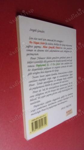 PAYLAŞMAK Kİ O EN GÜZEL - İMZALI -