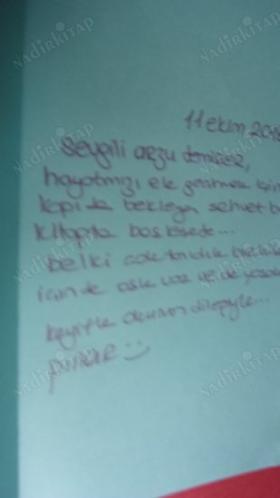 KENDİMİ ARAKEN SENİ BULDUM Bir Kalp Aynı Anda Kaç Kişiyi Sever? ( Yazarından . imzalı )