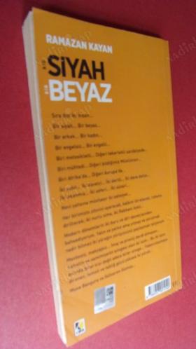 DAVET YOLUNDA BİR SİYAH BİR BEYAZ