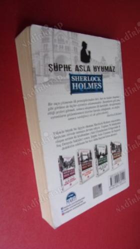 SHERLOCK HOLMES - ŞÜPHE ASLA UYUMAZ