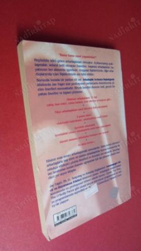 Beyaz Balina Kişisel Gelişim ve Sağlıklı Yaşam Dizisi / Arkadaşlık Acıtmaya Başladığında - 2003 Yılı İlk Baskısı - Aslı Mercan Çevirisi