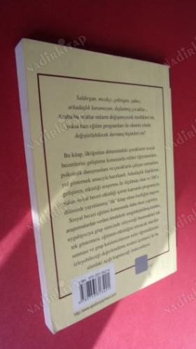 Araştırmadan Uygulamaya ÇOCUKLARDA SOSYAL BECERİLER GRUP EĞİTİMİ