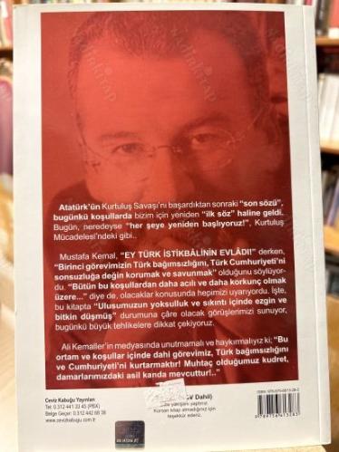 EY TÜRK İSTİKBALİNİN EVLADI