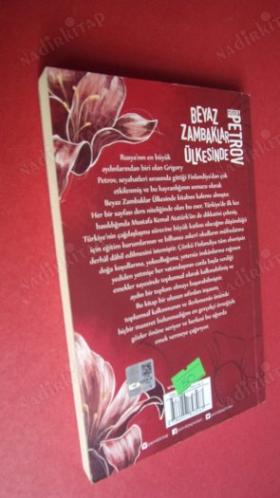 BEYAZ ZAMBAKLAR ÜLKESİNDE