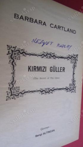KIRMIZI GÜLLER