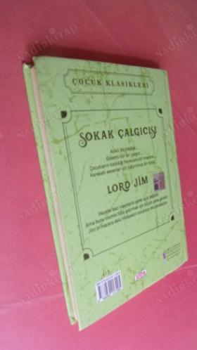 SOKAK ÇALGICISI / LORD JİM
