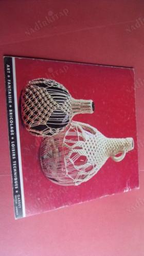 LE. MACRAME..ON UNETECHNİQUEDU NOEUD-Makrome düğümü: Bilinmesi gereken temel teknikler